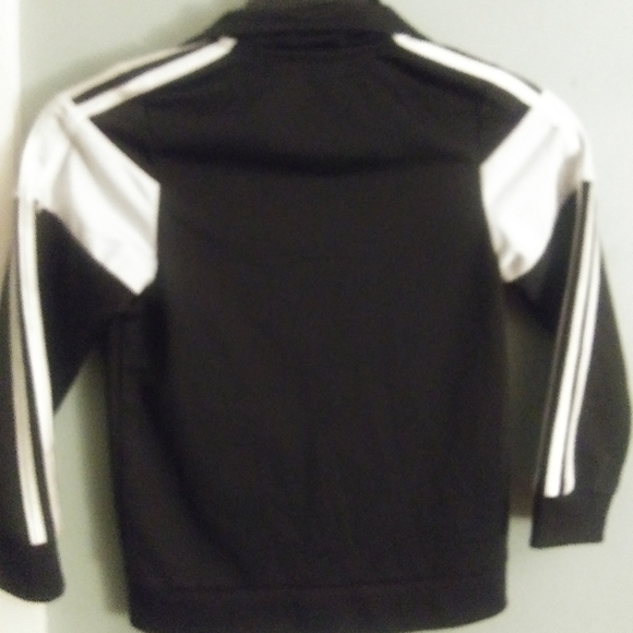 Adidas size 6 kids jacket - Picture 2 of 7